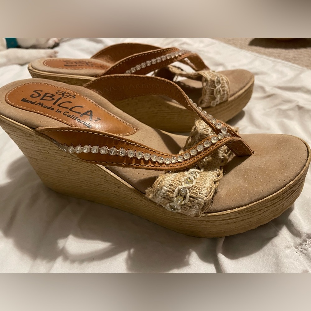 SBICCA WEDGE SANDALS SIZE 7